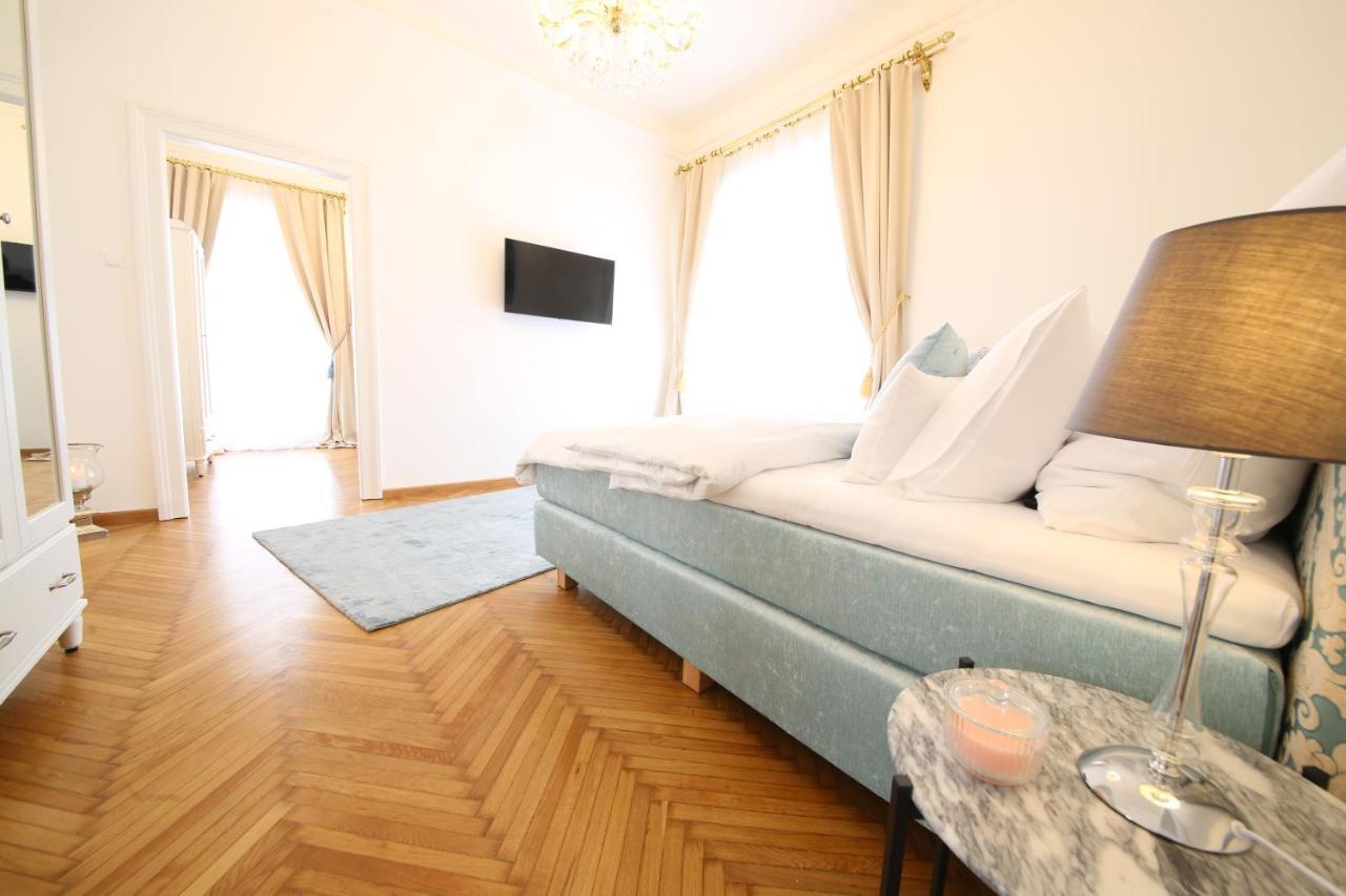 Palais Gutenberg La Ville Клагенфурт Екстериор снимка